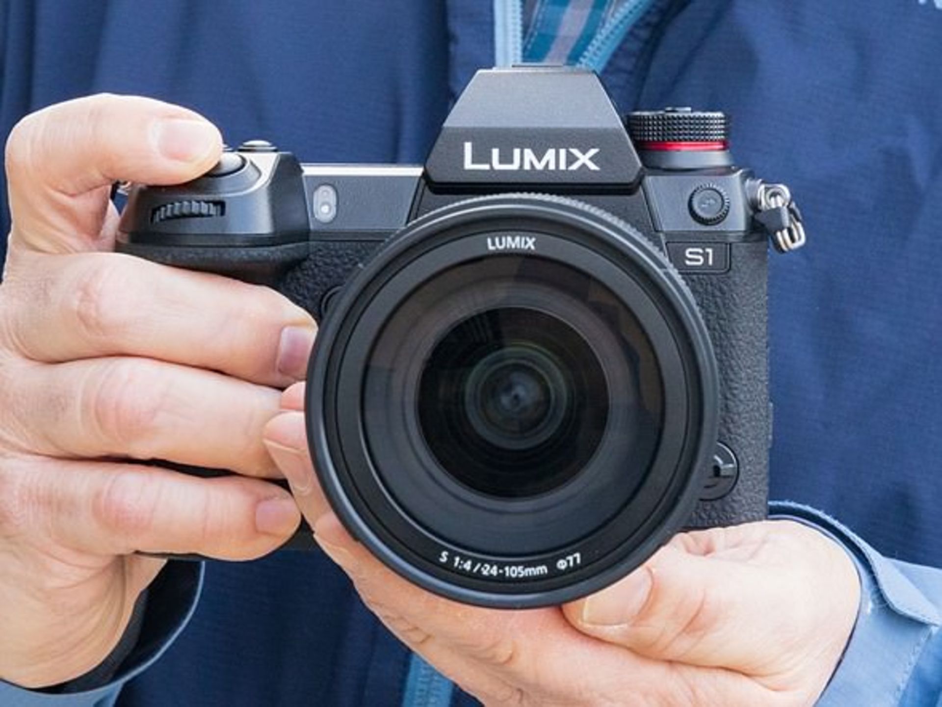 Panasonic پاناسونیک لومیکس S1 و S1R