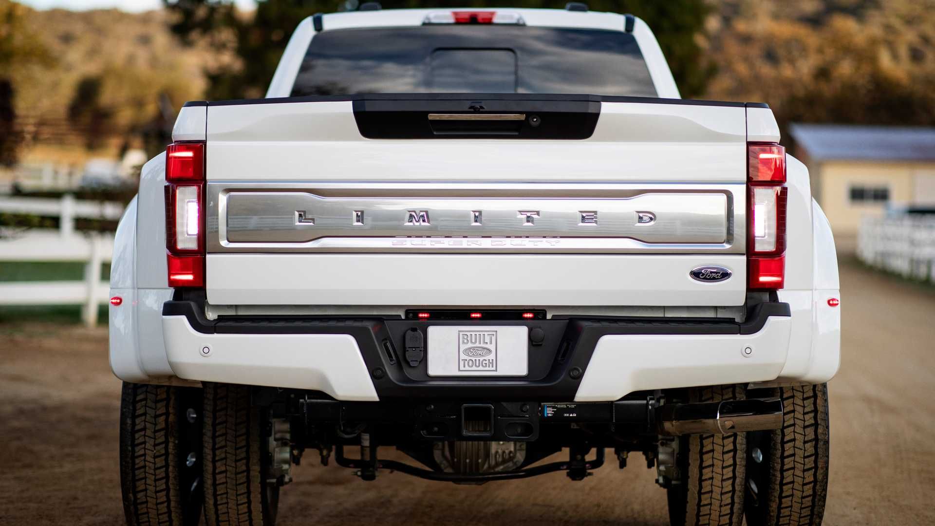 2020 Ford Super Duty / وانت پیکاپ فورد سوپردیوتی