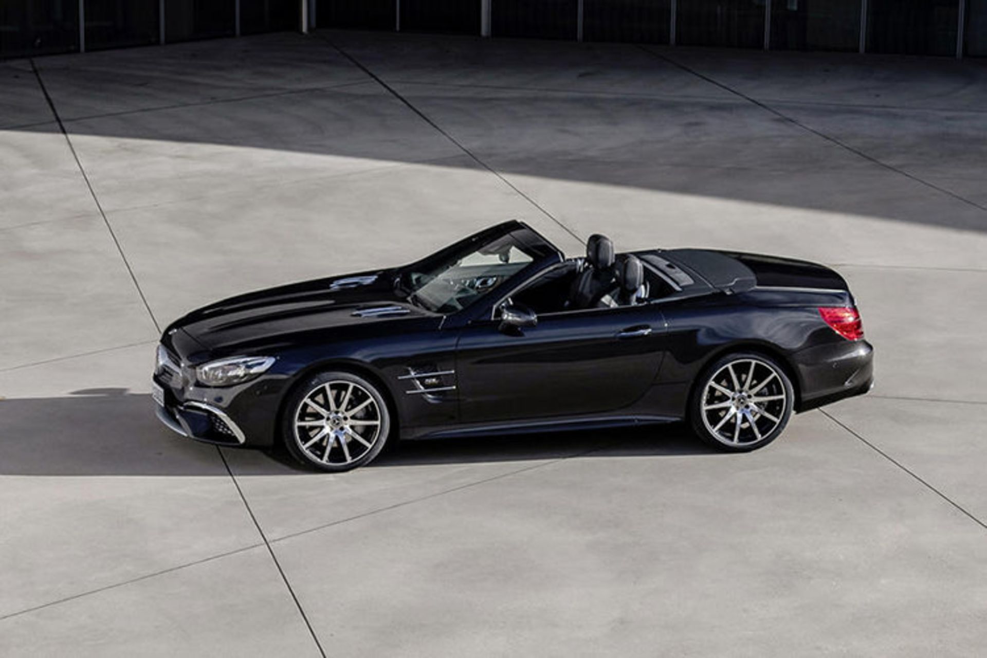 Mercedes-Benz SL Grand Edition / مرسدس بنز 