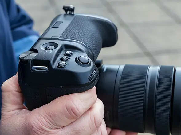 Panasonic پاناسونیک لومیکس S1 و S1R