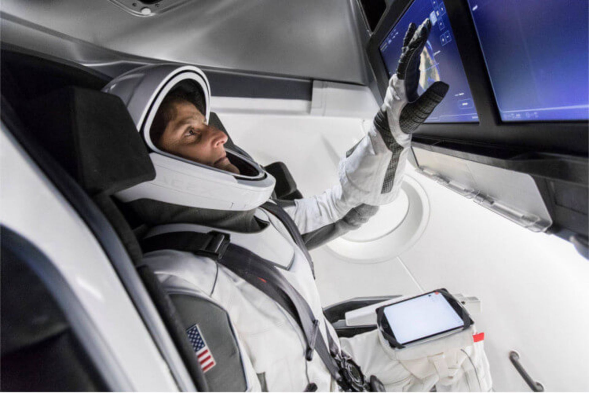 دراگون اسپیس ایکس