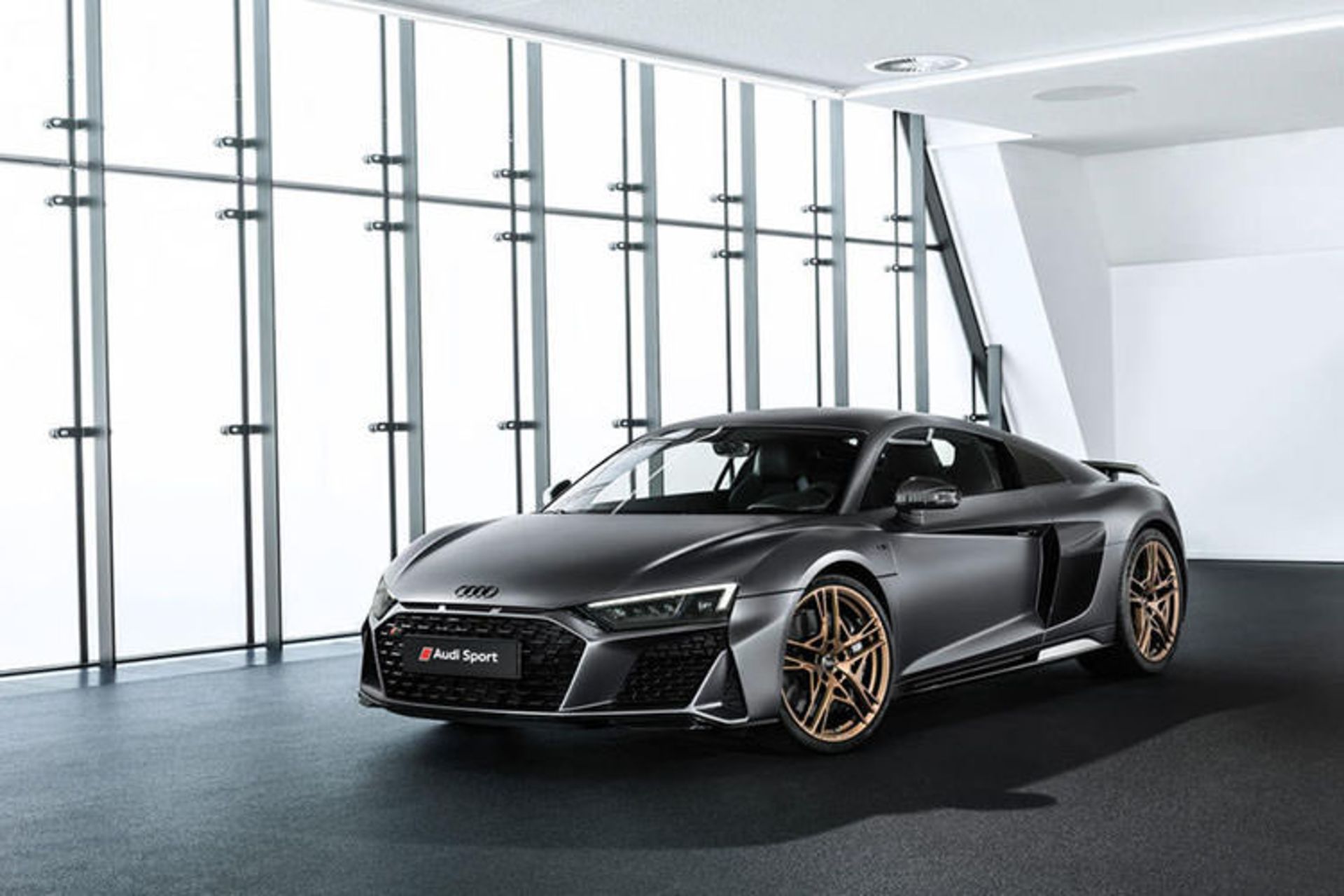 Audi R8 V10 Decennium / آئودی آر 8 دسینیوم