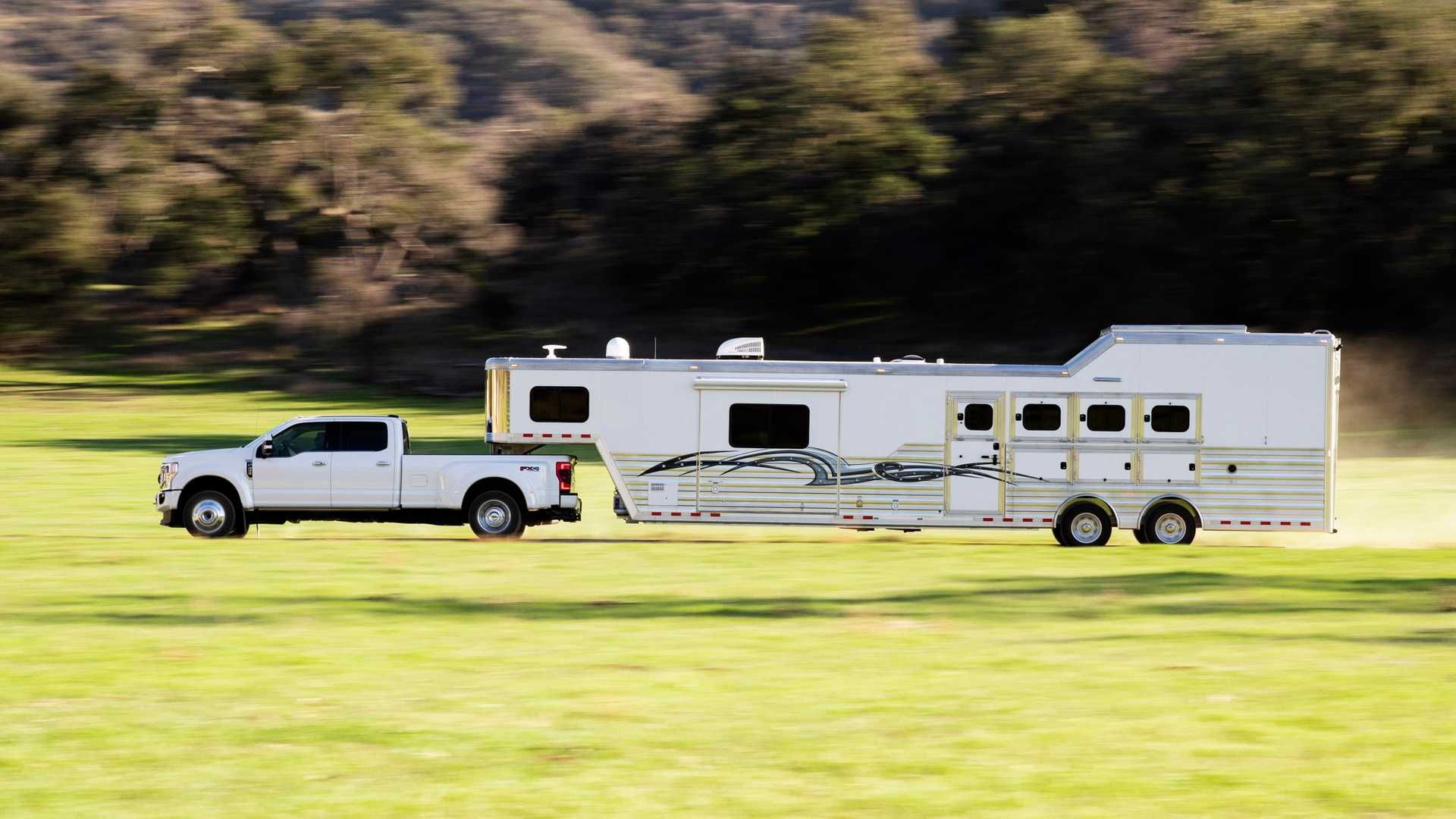 2020 Ford Super Duty / وانت پیکاپ فورد سوپردیوتی