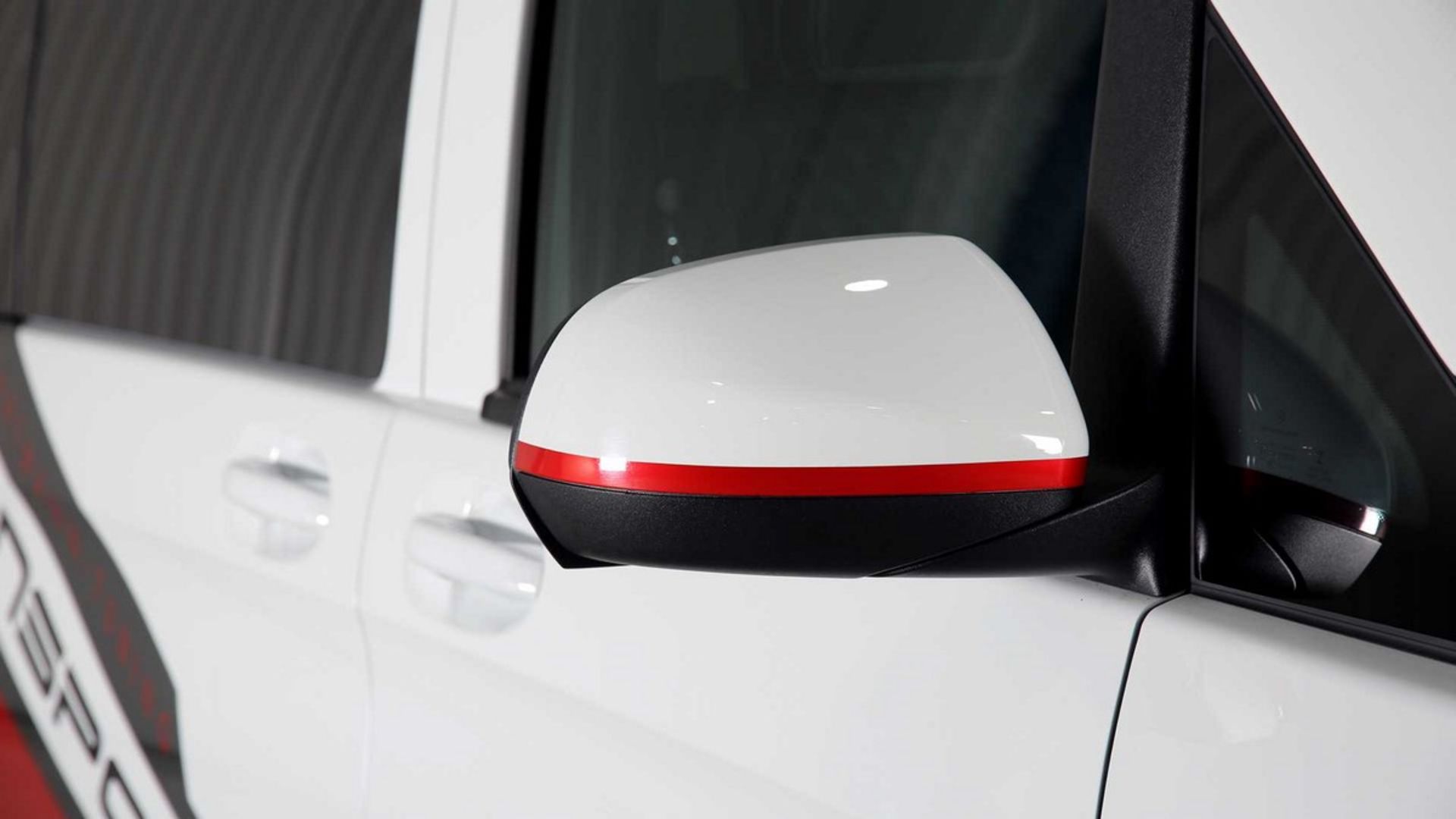 Mercedes-Benz Vito White SportsVan By Vansports