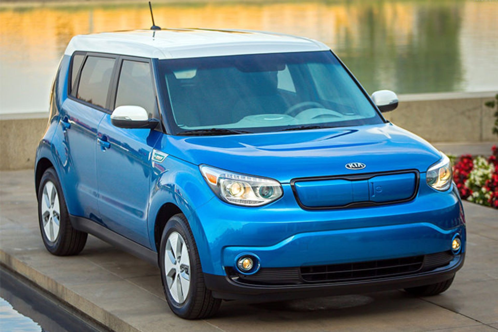 Kia Soul EV / کیا سول برقی