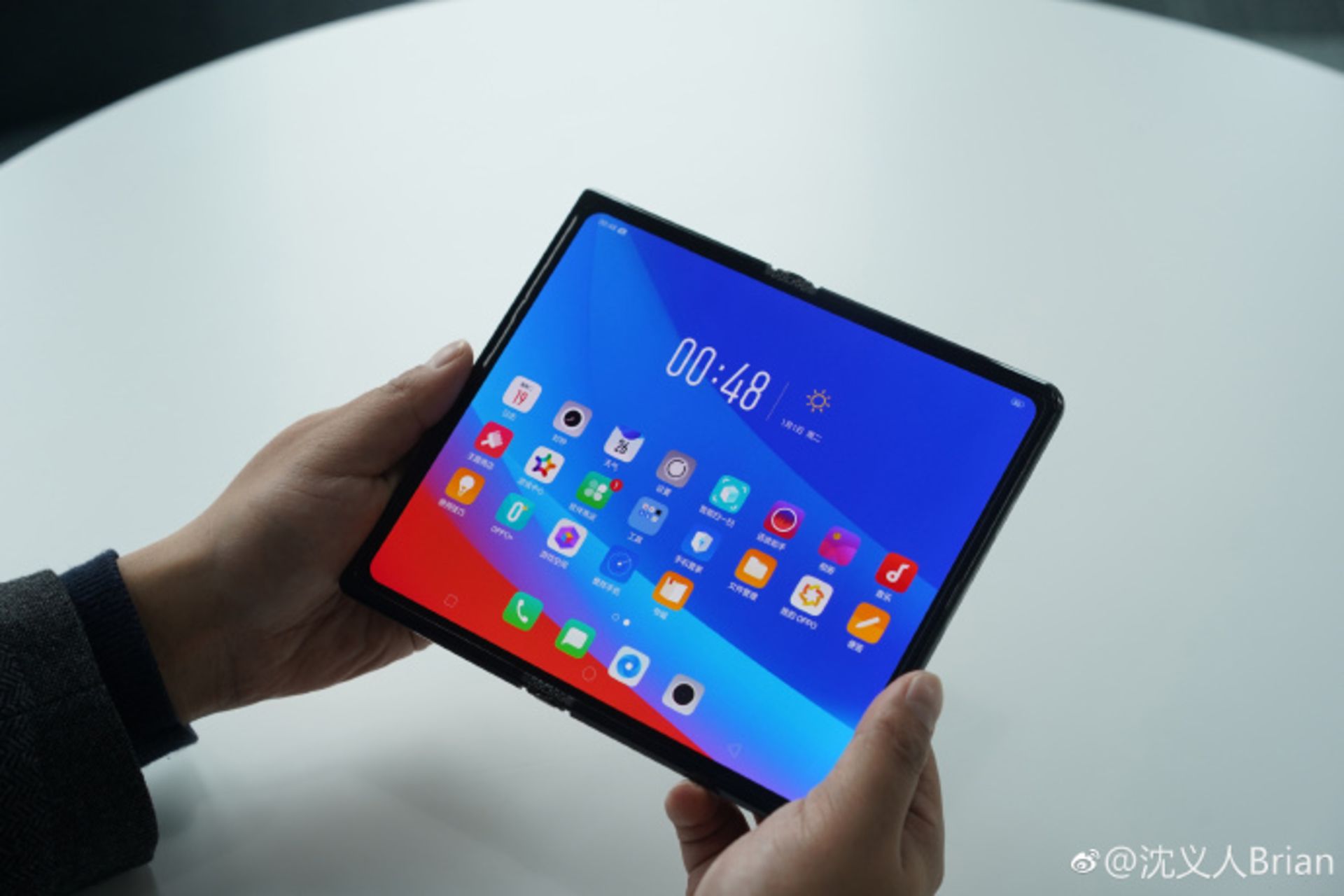 گوشی تاشدنی اوپو / Oppo Foldable Phone