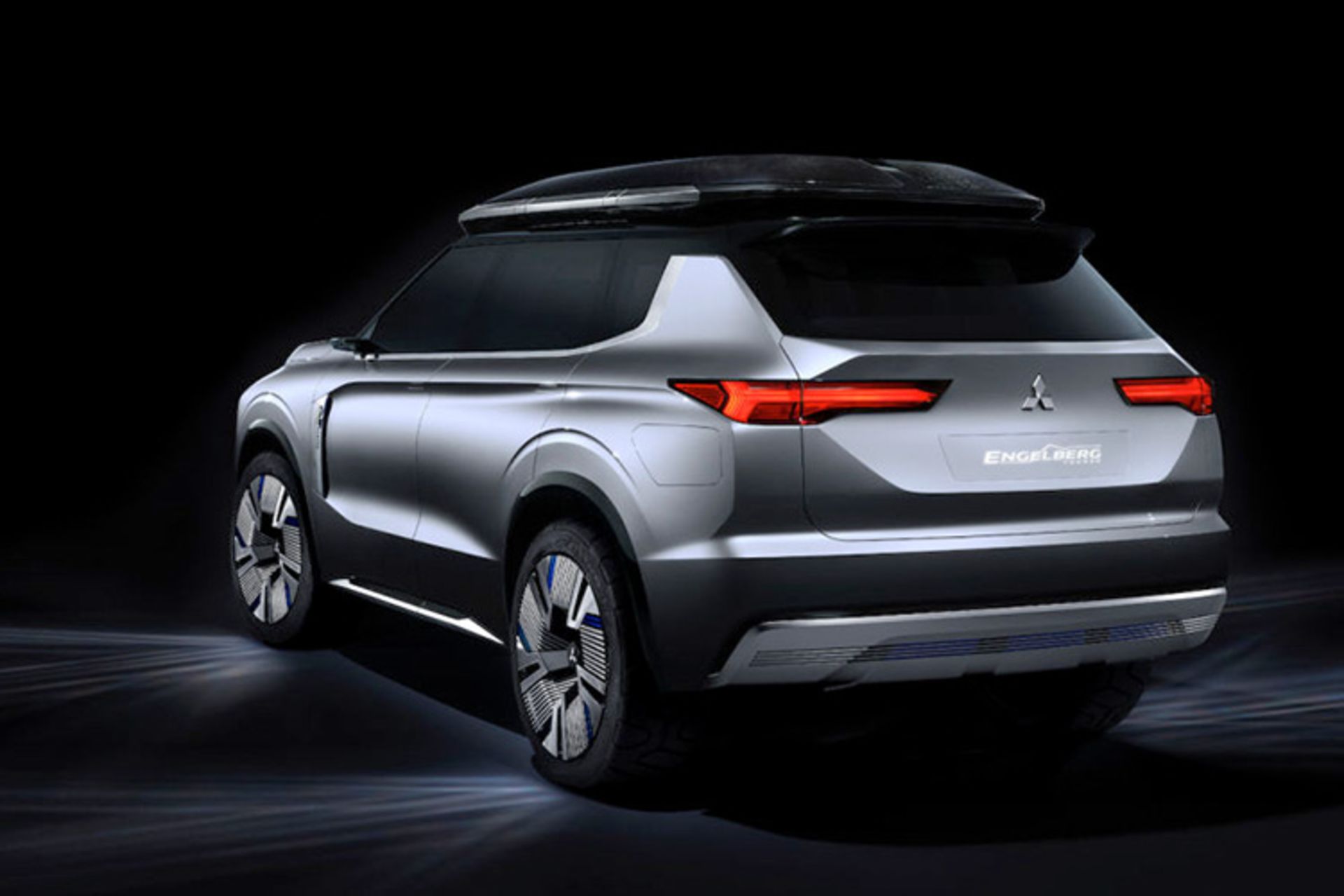 میتسوبیشی Engelberg Tourer