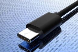 مرجع متخصصين ايران شارژ USB موبايل هوشمند؛ استانداردها و نكات متخصصدي