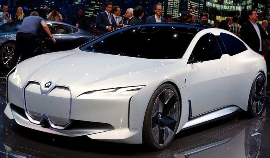 2020 BMW i4