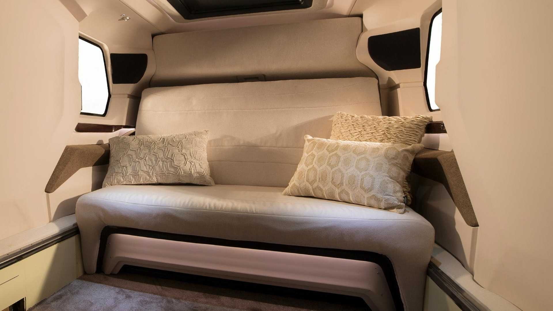 Pinnacle Finetza van / ون لوکس خانه متحرک