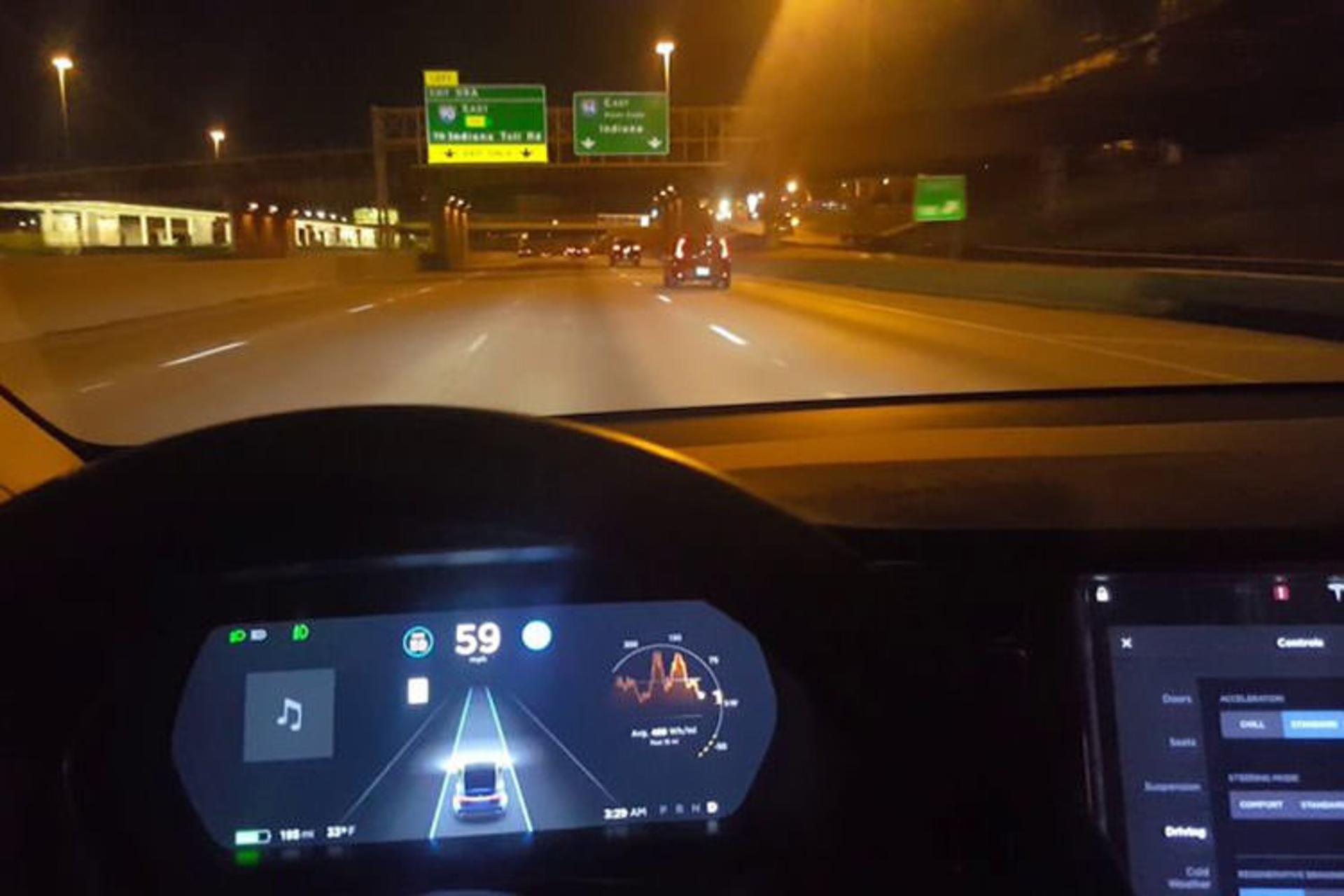 Tesla Autopilot / اتوپایلوت تسلا