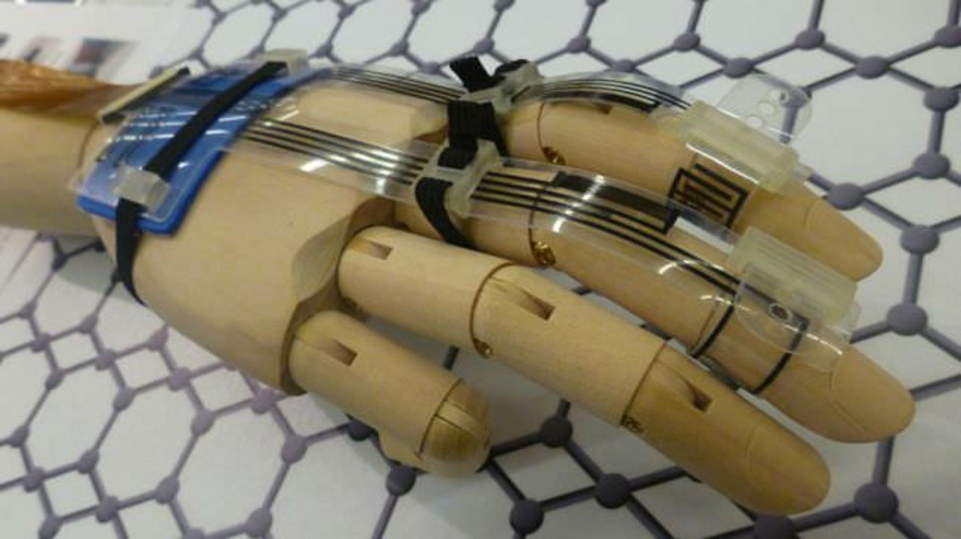 Graphene gloves