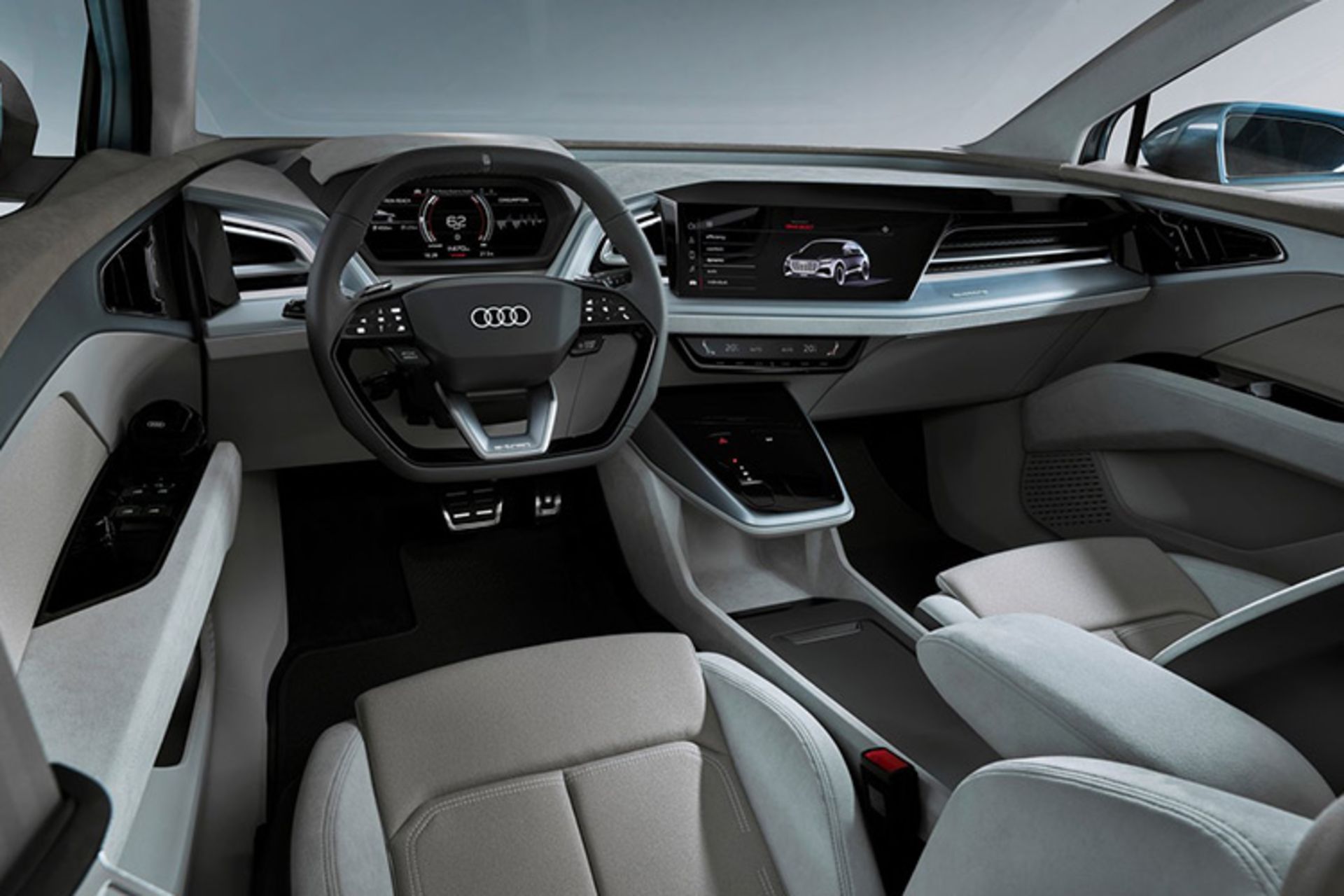 آئودی Q4 e-tron