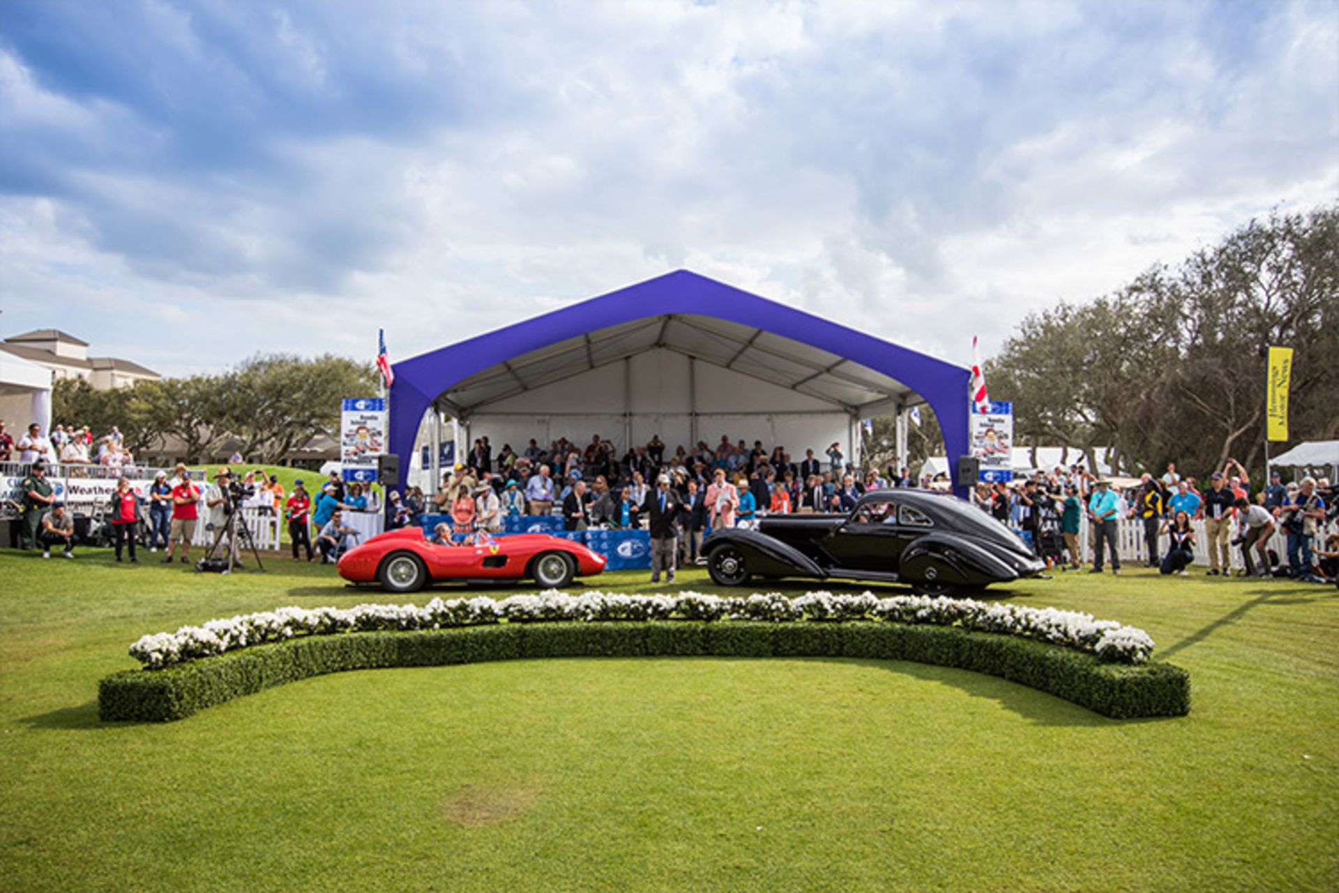 فراری 335 S / مرسدس بنز 540K Autobahn