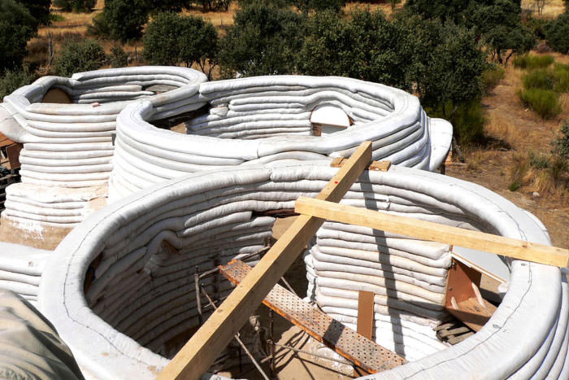 ابرخشت / superadobe