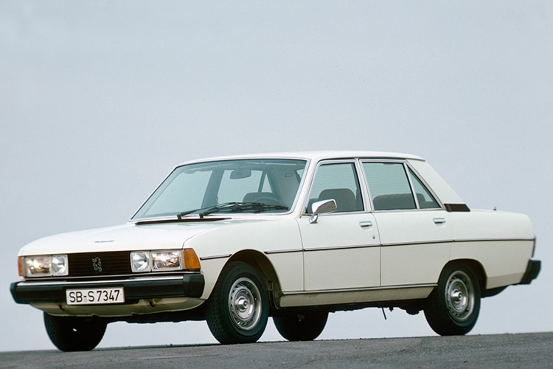 Peugeot 604