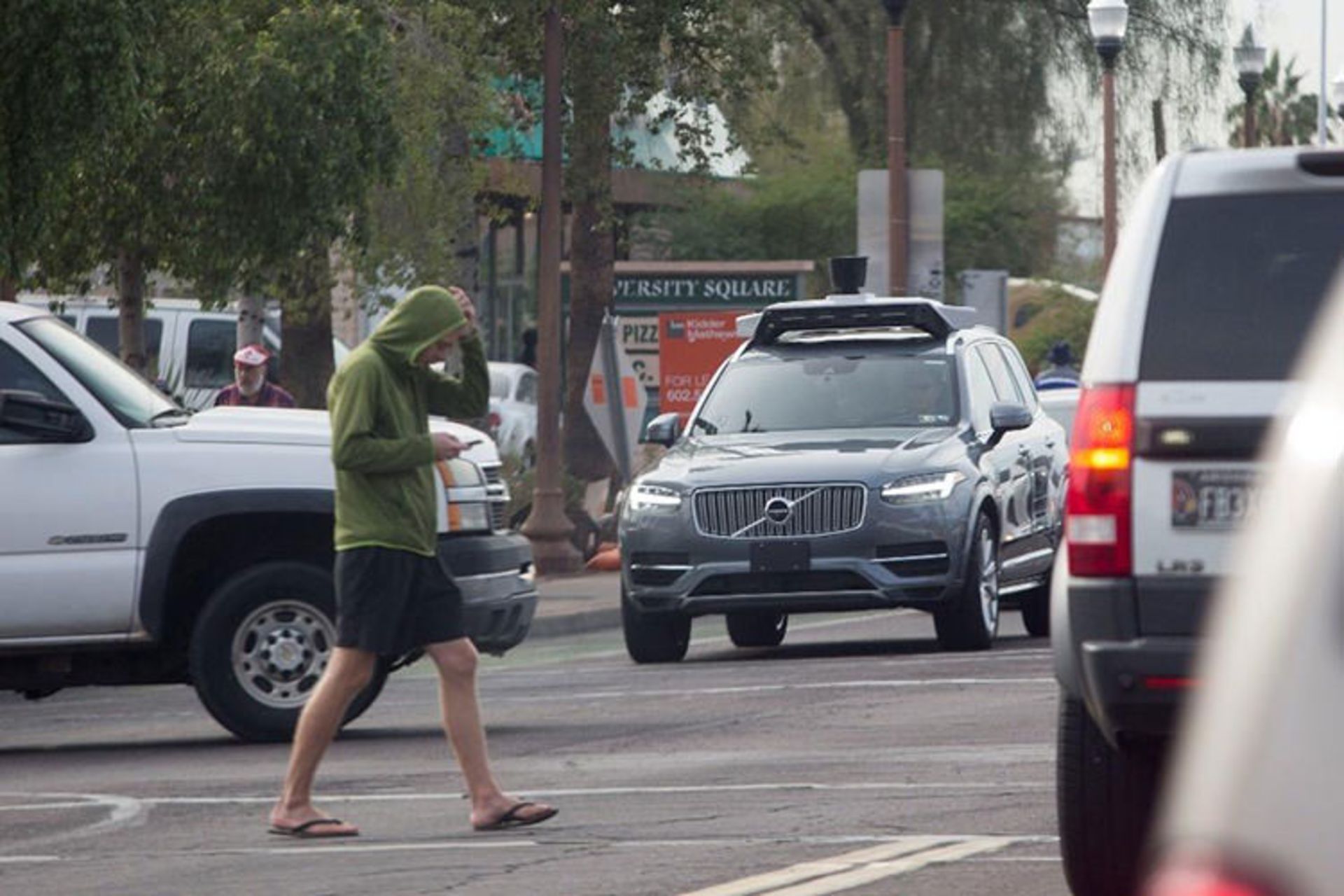self-driving car / خودرو خودران