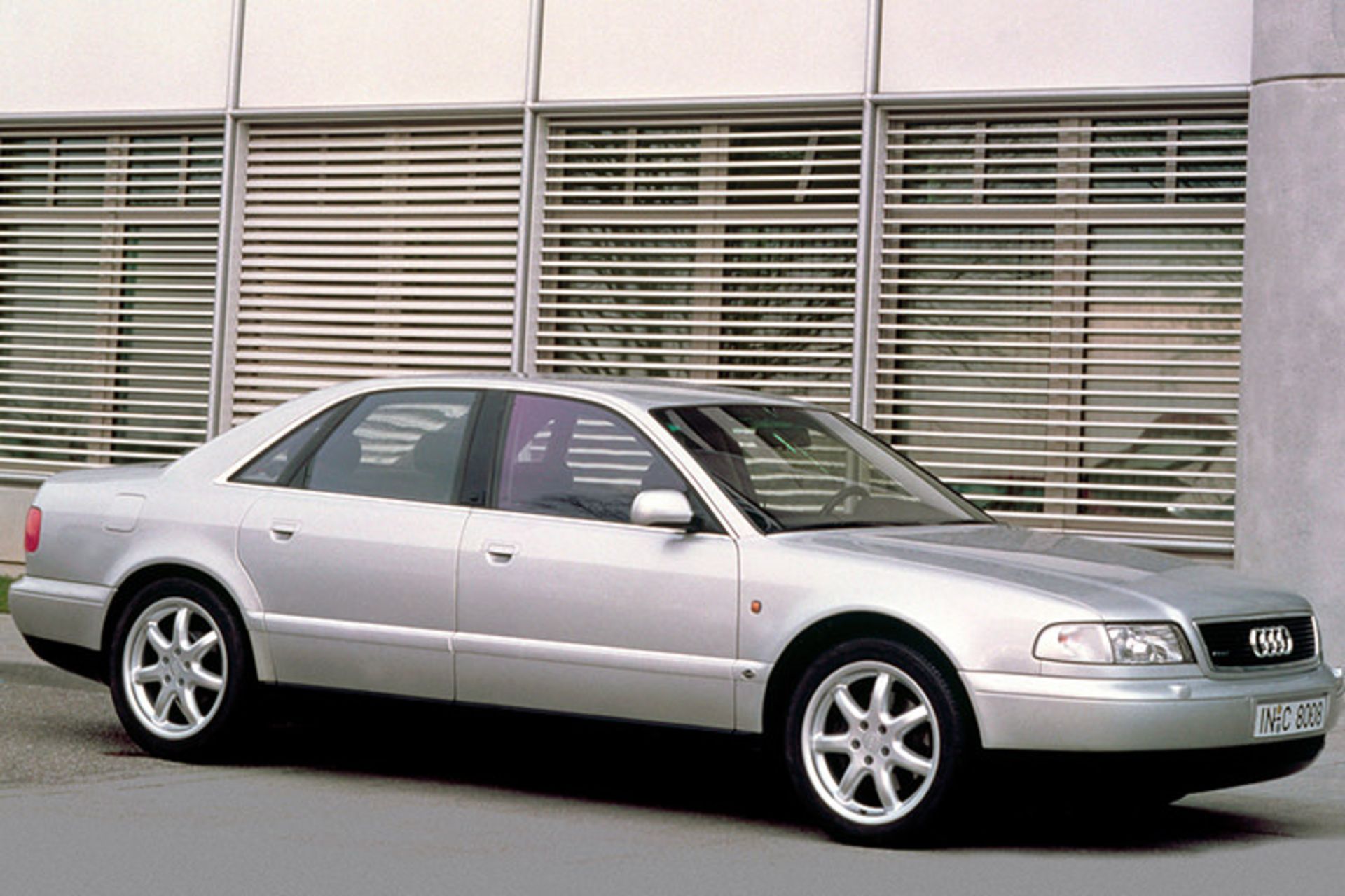 Audi A8