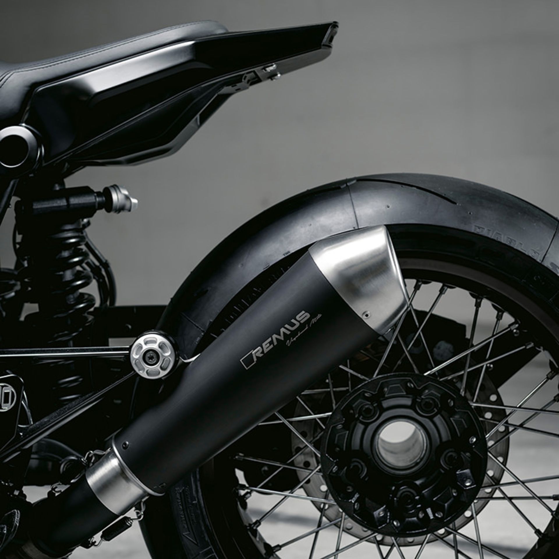 VAGABUND BMW R NINE T motorcycle / بی ام و موتورسیکلت