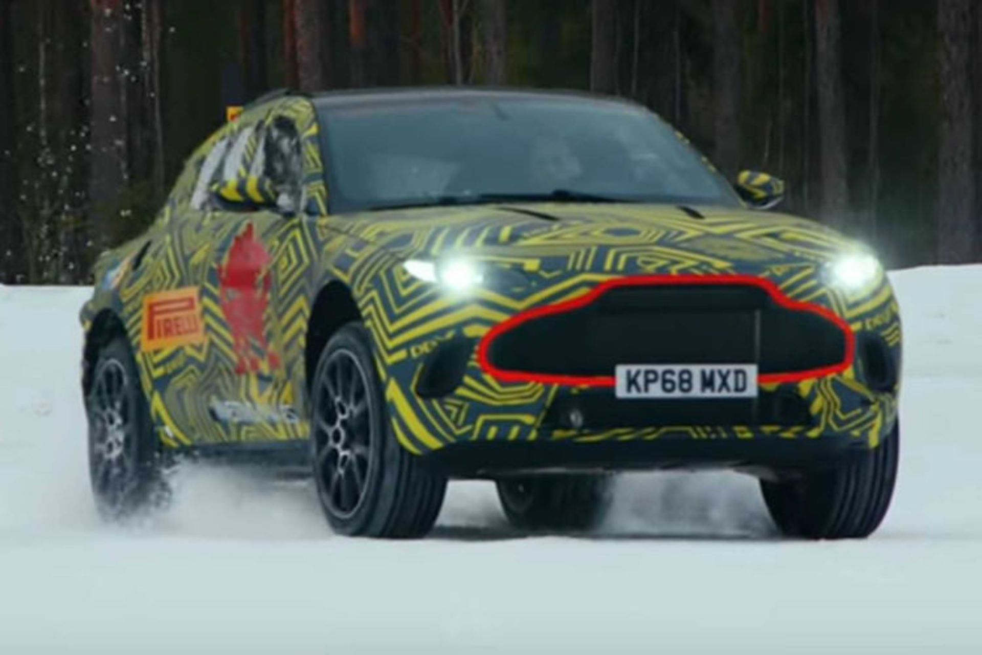 Aston Martin DBX / استون مارتین شاسی بلند