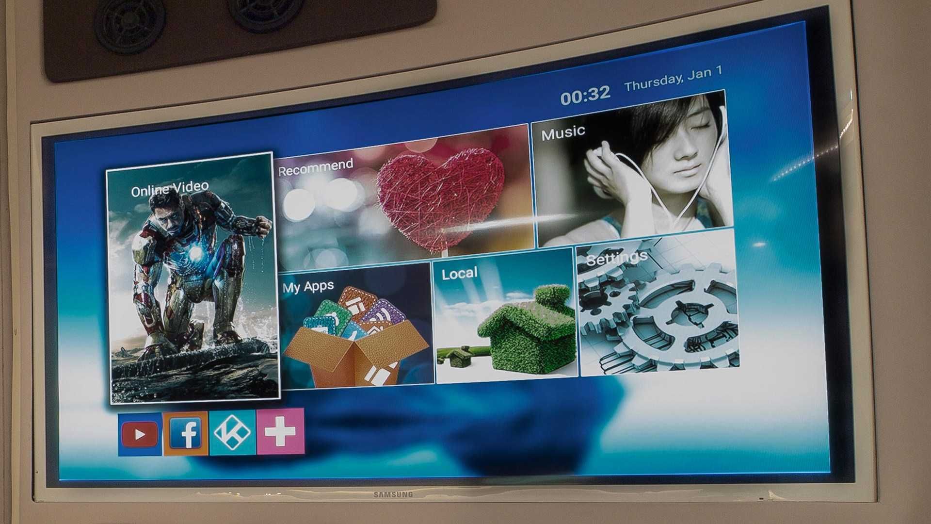 Pinnacle Finetza van / ون لوکس خانه متحرک