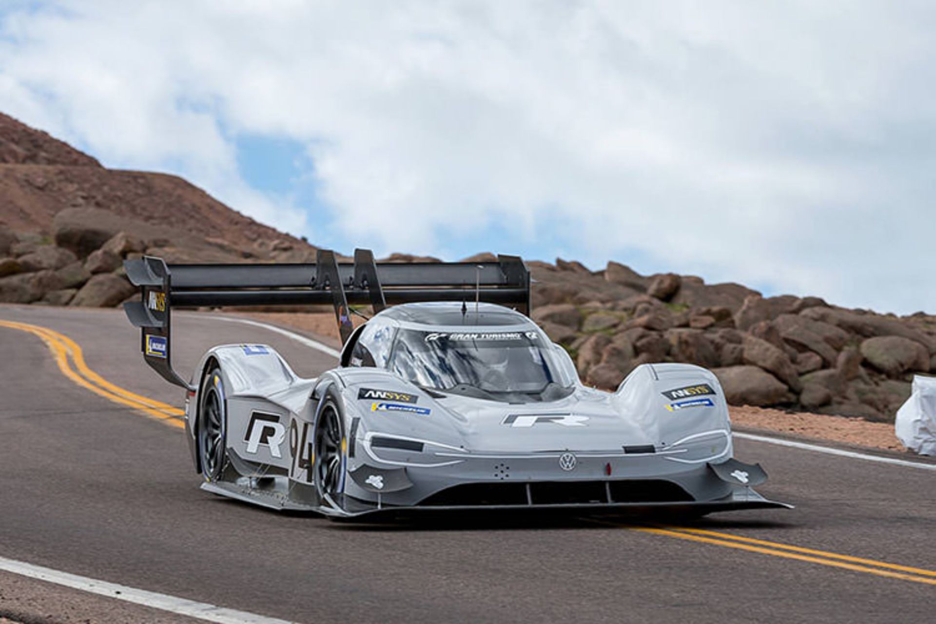 Volkswagen I.D. R / فولکس واگن پایکس پیک