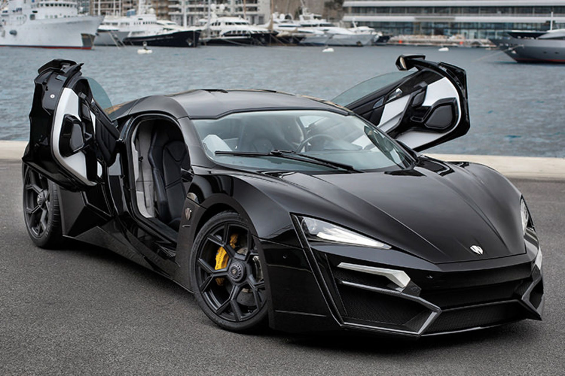 W Motors Lykan Hypersport