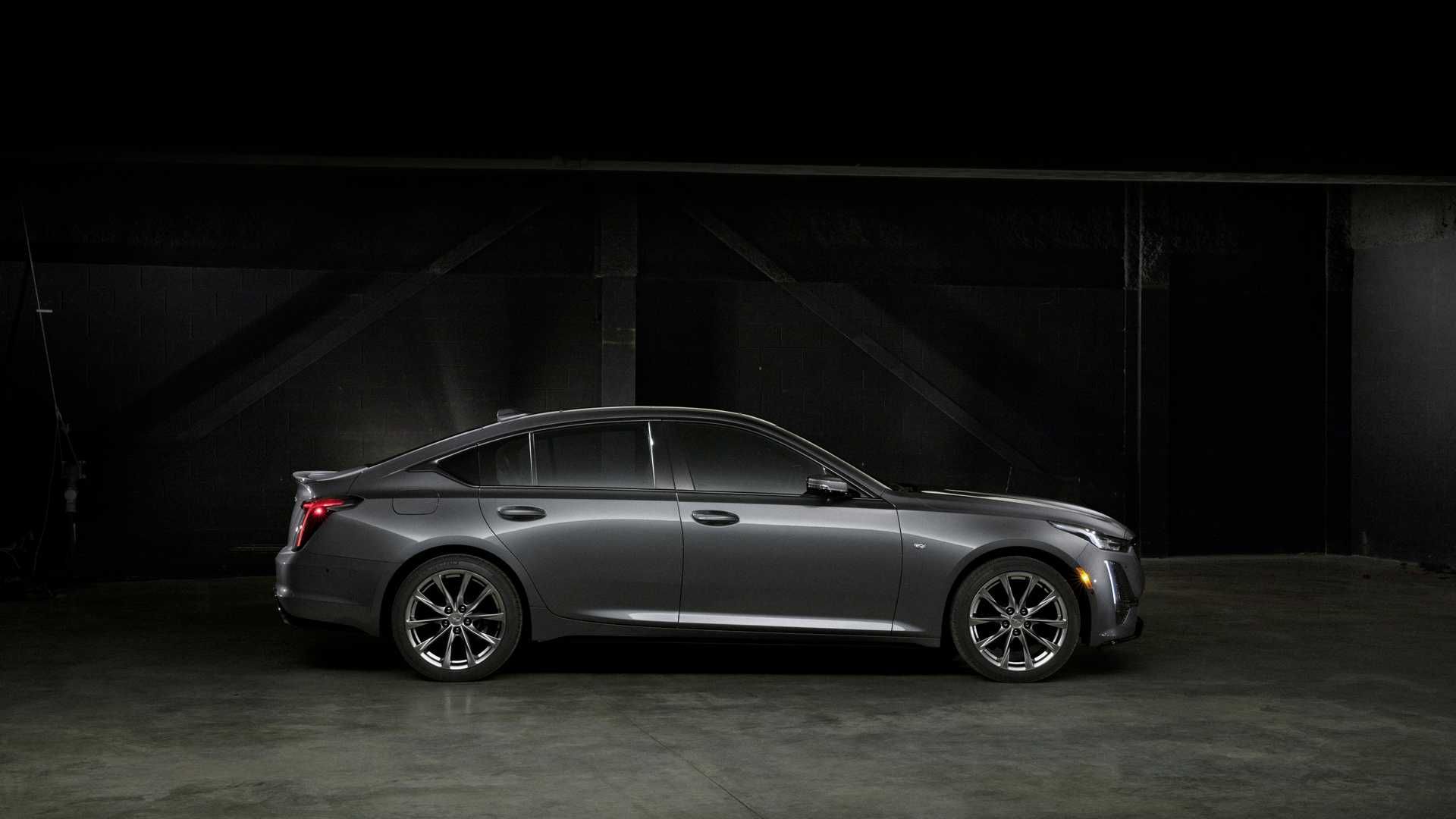 2020 Cadillac CT5 / کادیلاک