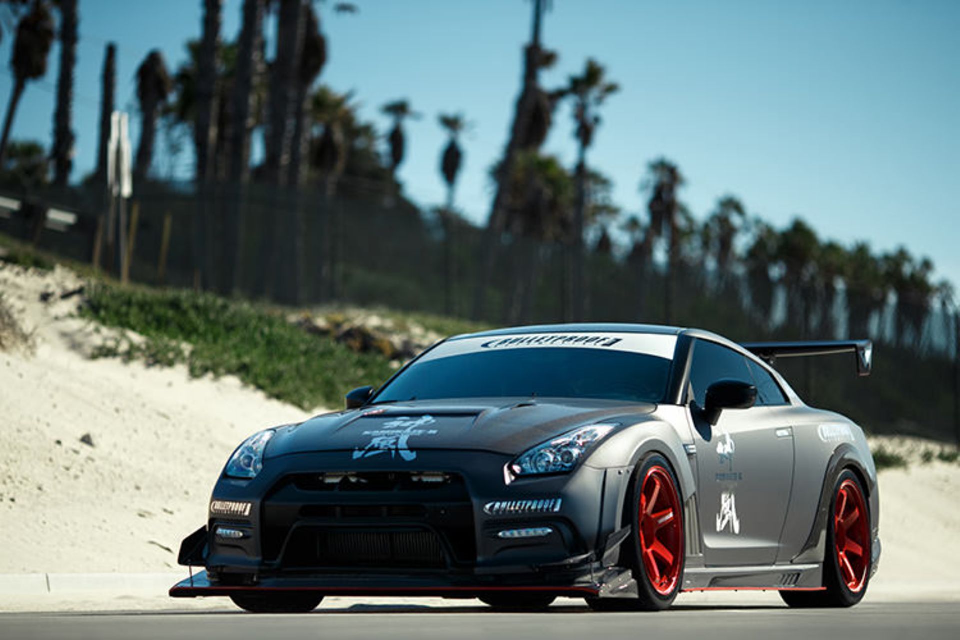 Nissan GT-R