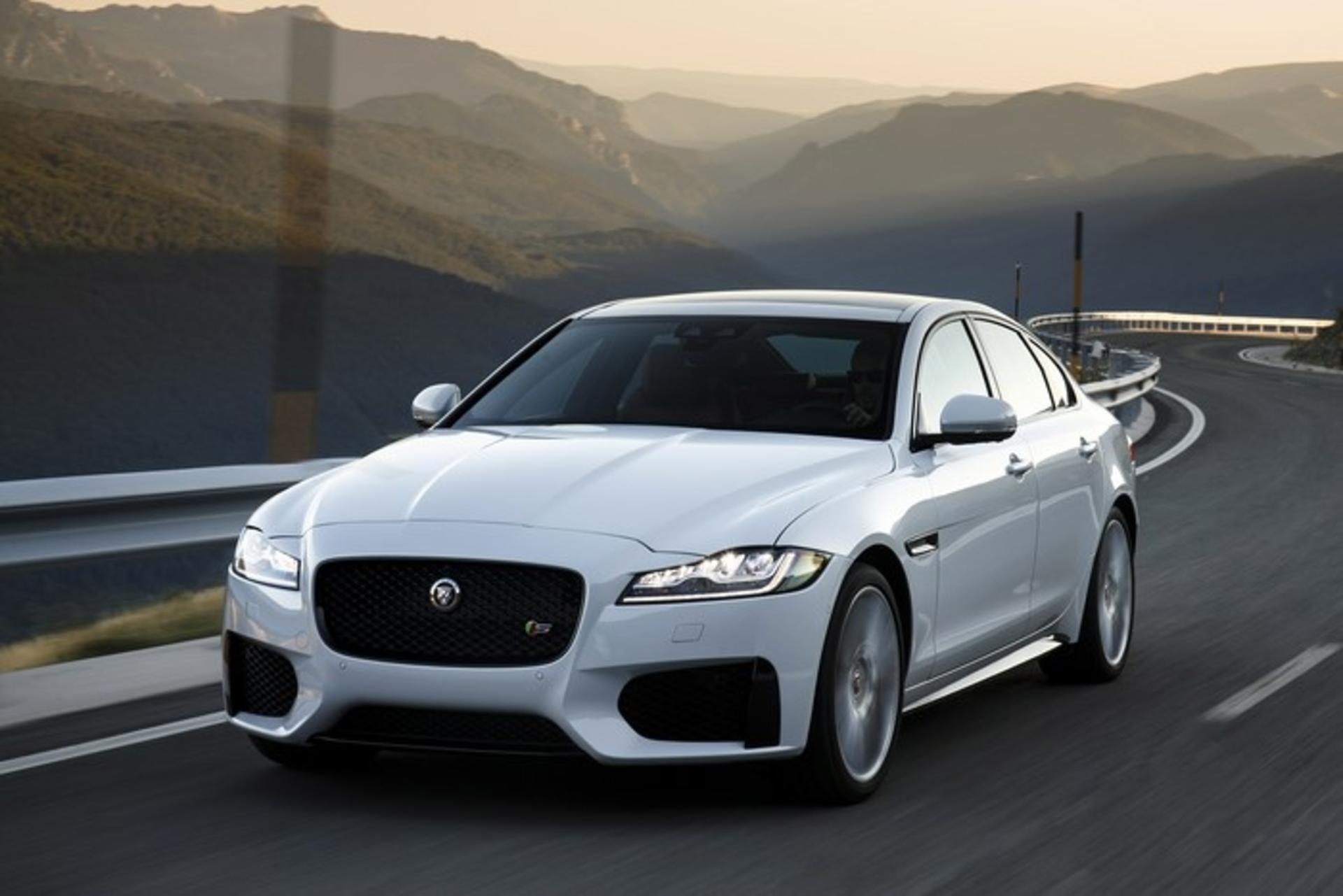 jaguar xf