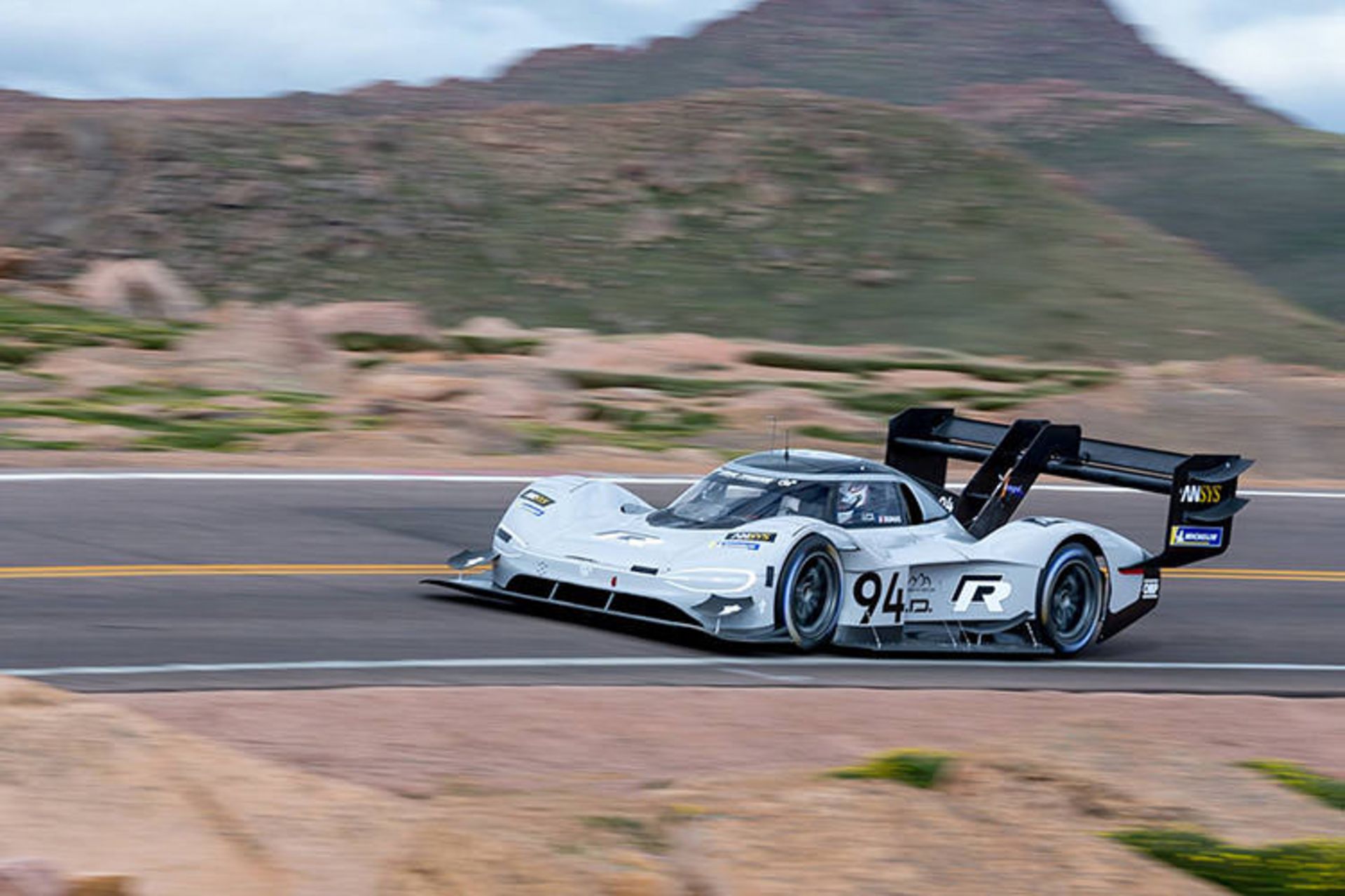 Volkswagen I.D. R / فولکس واگن پایکس پیک