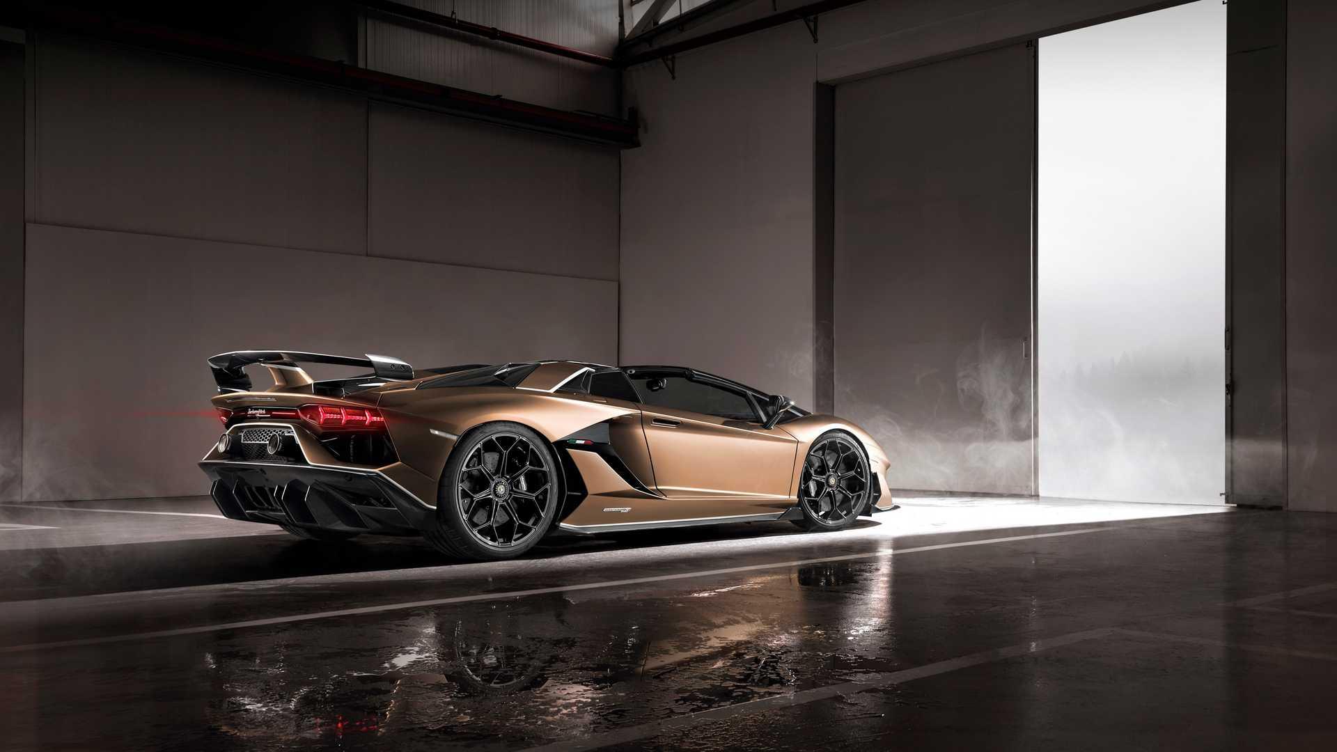 Lamborghini Aventador SVJ Roadster / لامبورگینی اونتادور سوپرولوچه جوتا رودستر