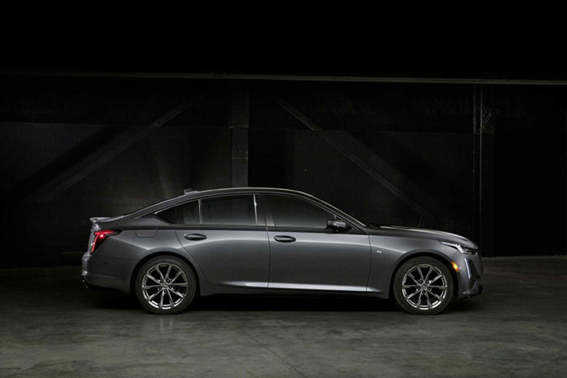 2020 Cadillac CT5 / کادیلاک