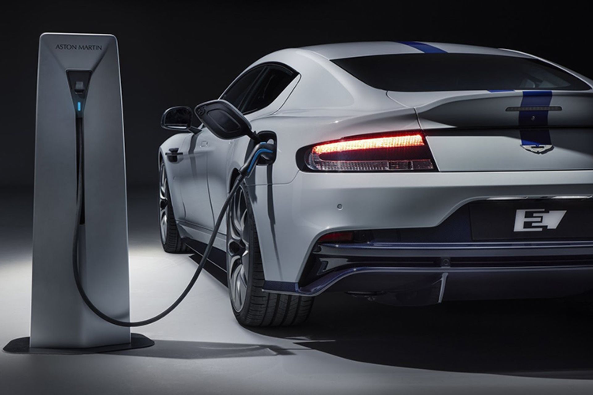 Aston Martin Rapide E   استون مارتین