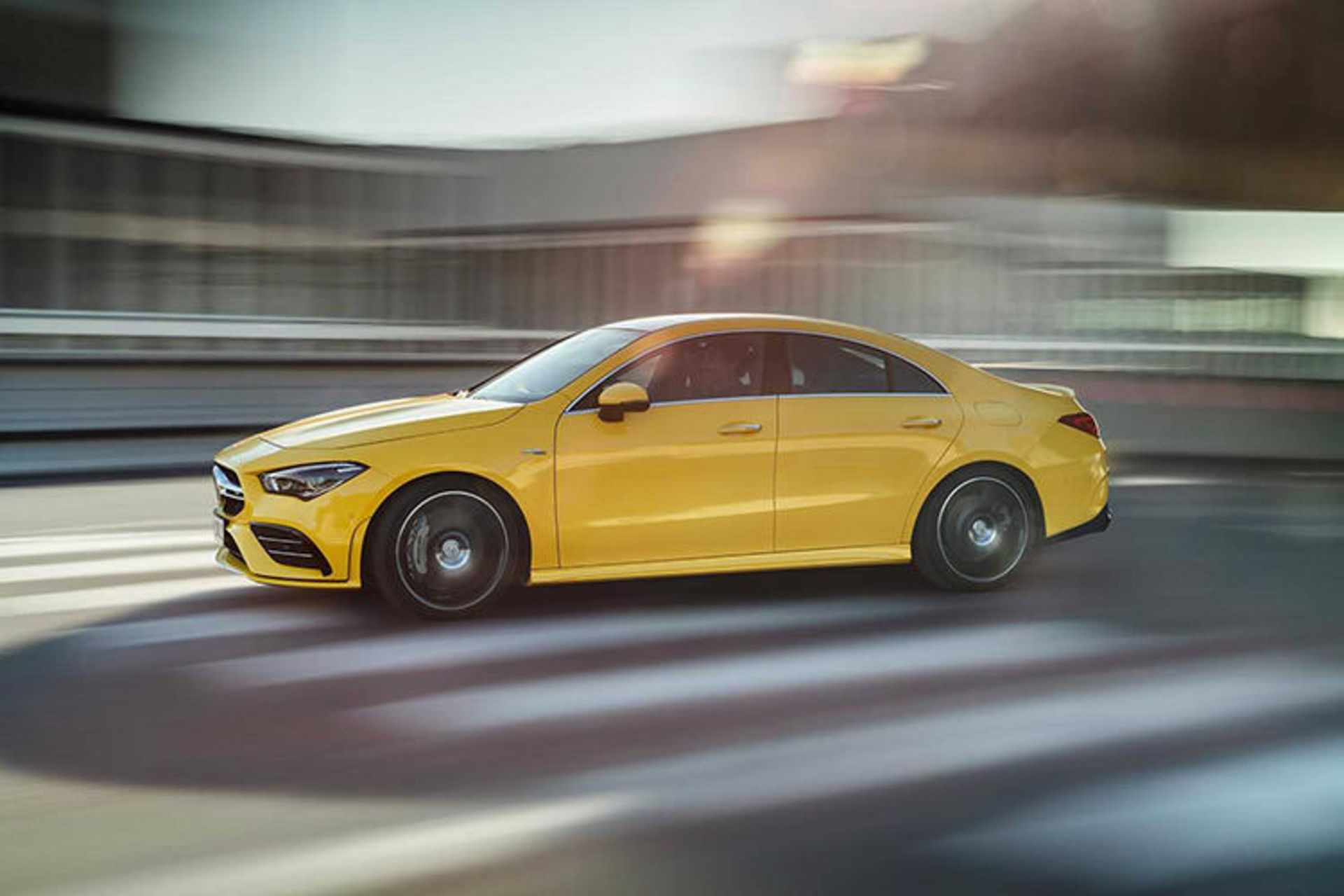 Mercedes-AMG CLA 35 / مرسدس بنز CLA 35