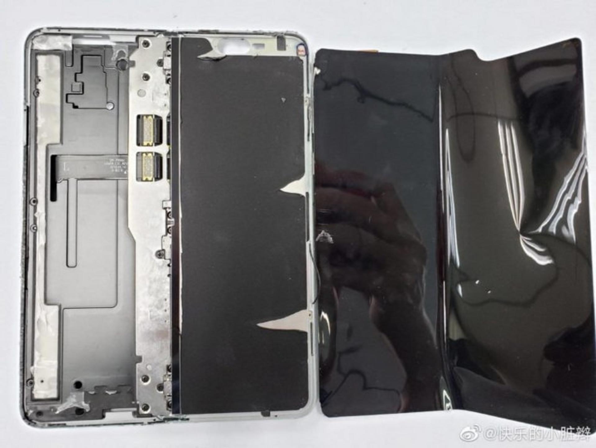 کالبدشکافی گلکسی فولد / Galaxy Fold