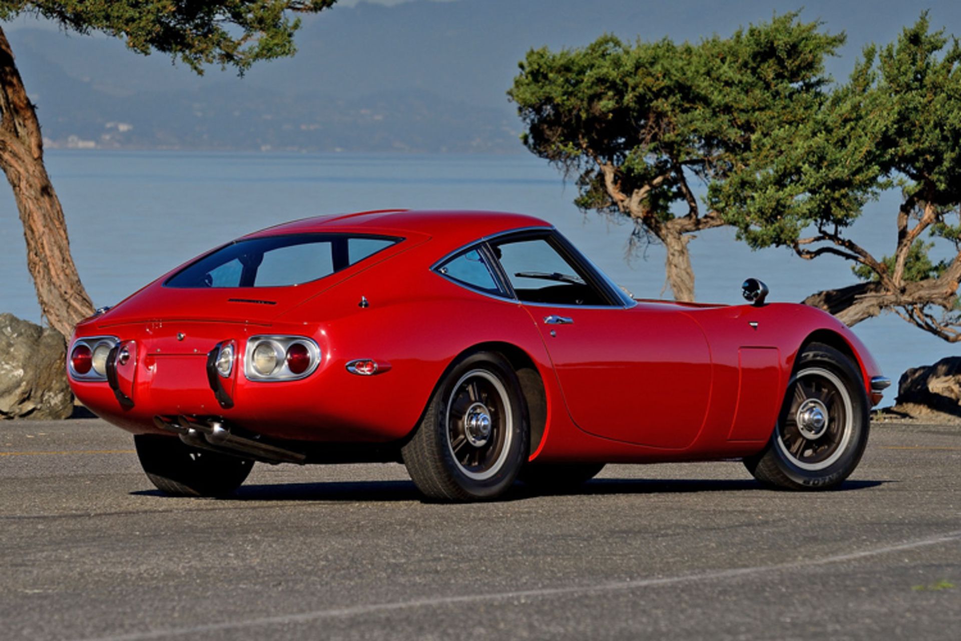 Toyota 2000GT