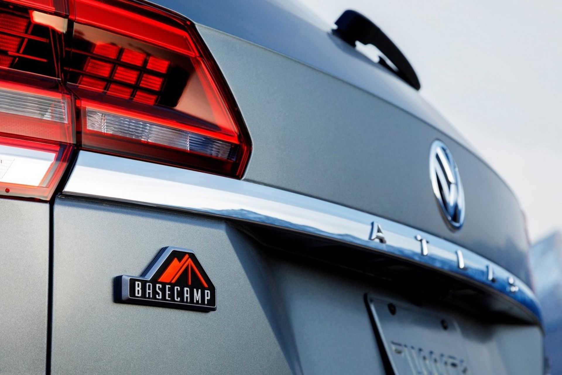 volkswagen atlas basecamp
