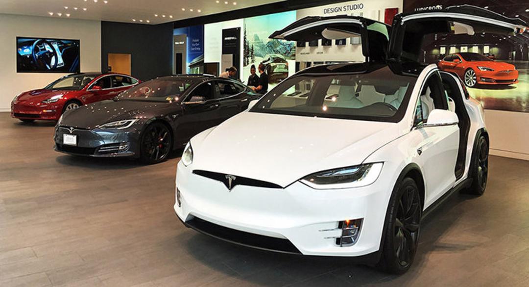 tesla electric car / خودروی الکتریکی تسلا