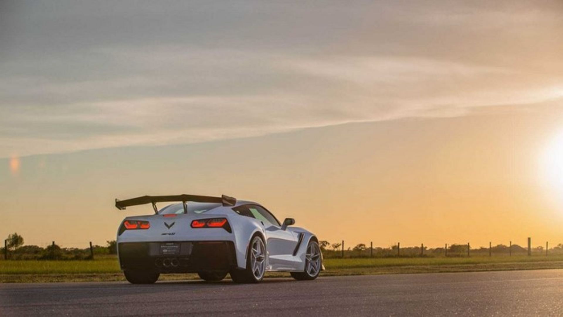 2019 Chevy Corvette ZR1 HPE1200 by Hennessey