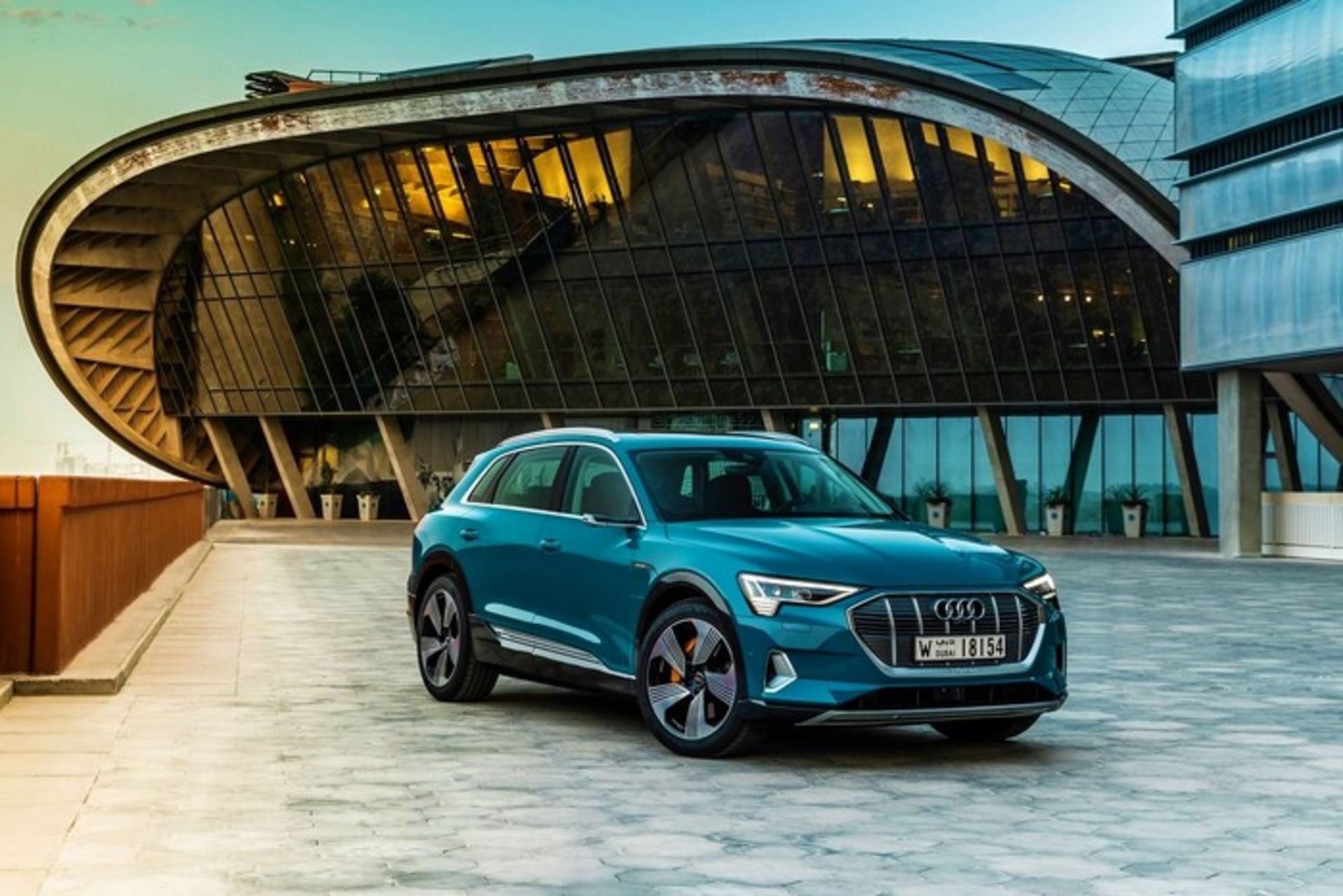 2020 AUDI e-tron