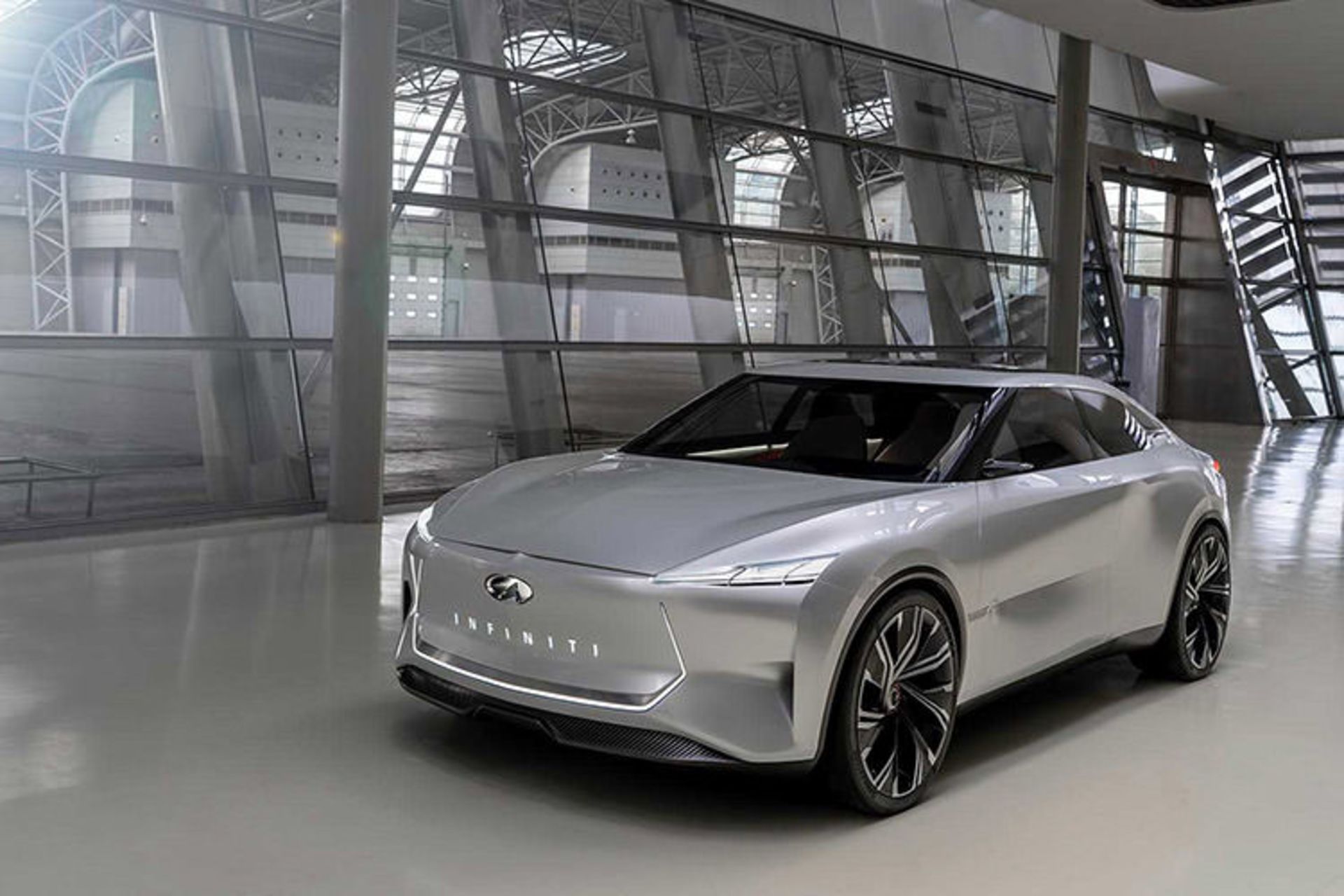 Infiniti Qs Inspiration Concept / مفهومی اینفینیتی Qs اینسپریشن