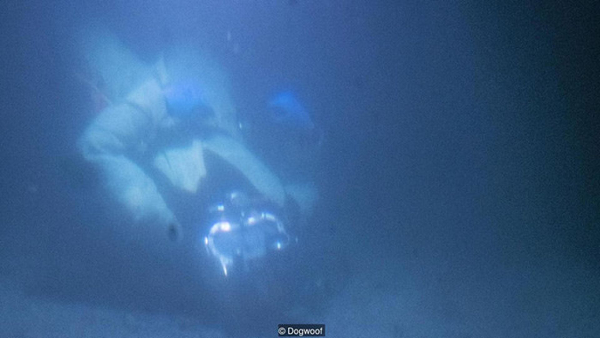 آب سرد اعماق دریا