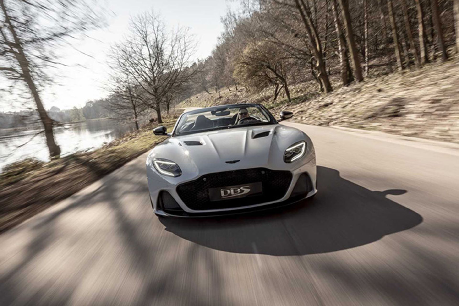 استون مارتین DBS سوپرلجرا ولانته