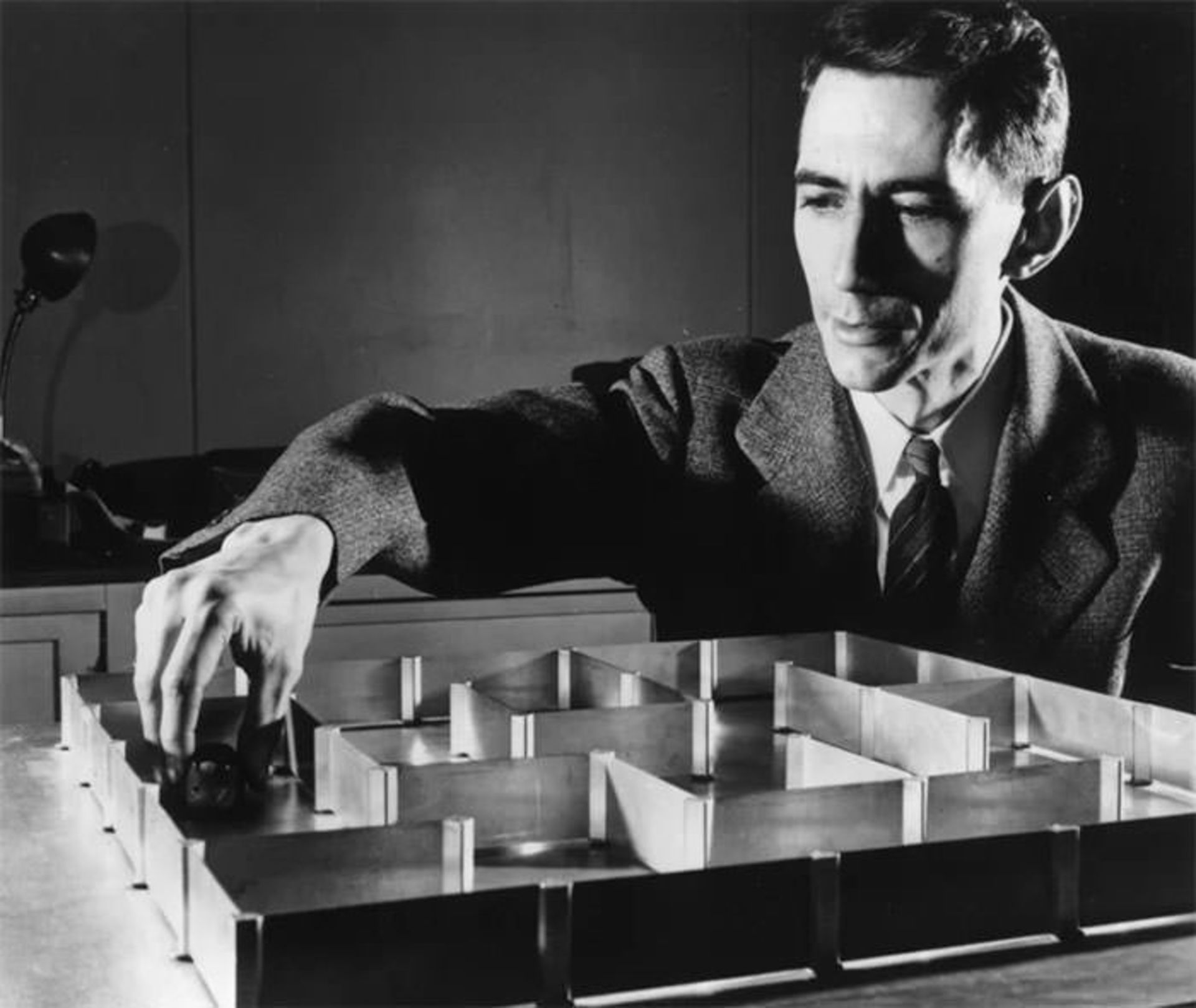 کلود شانون / Claude Shannon