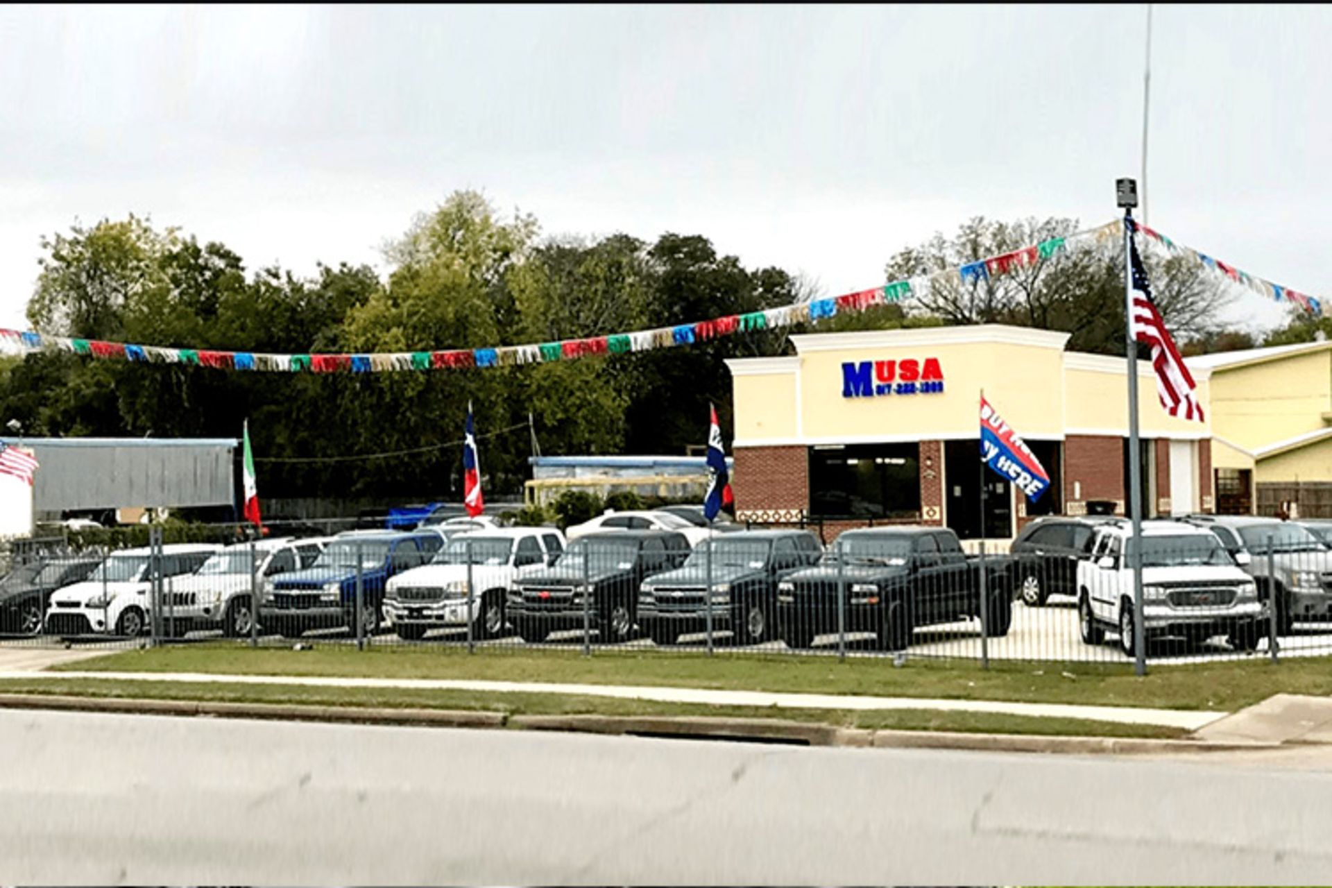 کاهش فروش نمایندگی های خودرو در آمریکا