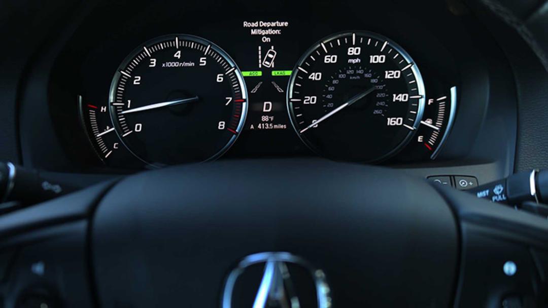 Lane-Keep Assist / دستیار نگهداری خط
