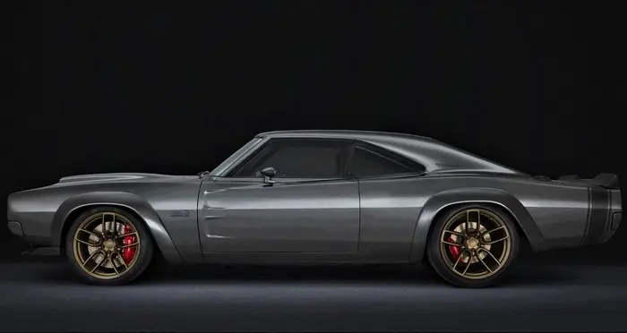 1968 Dodge Charge with hellephant engine