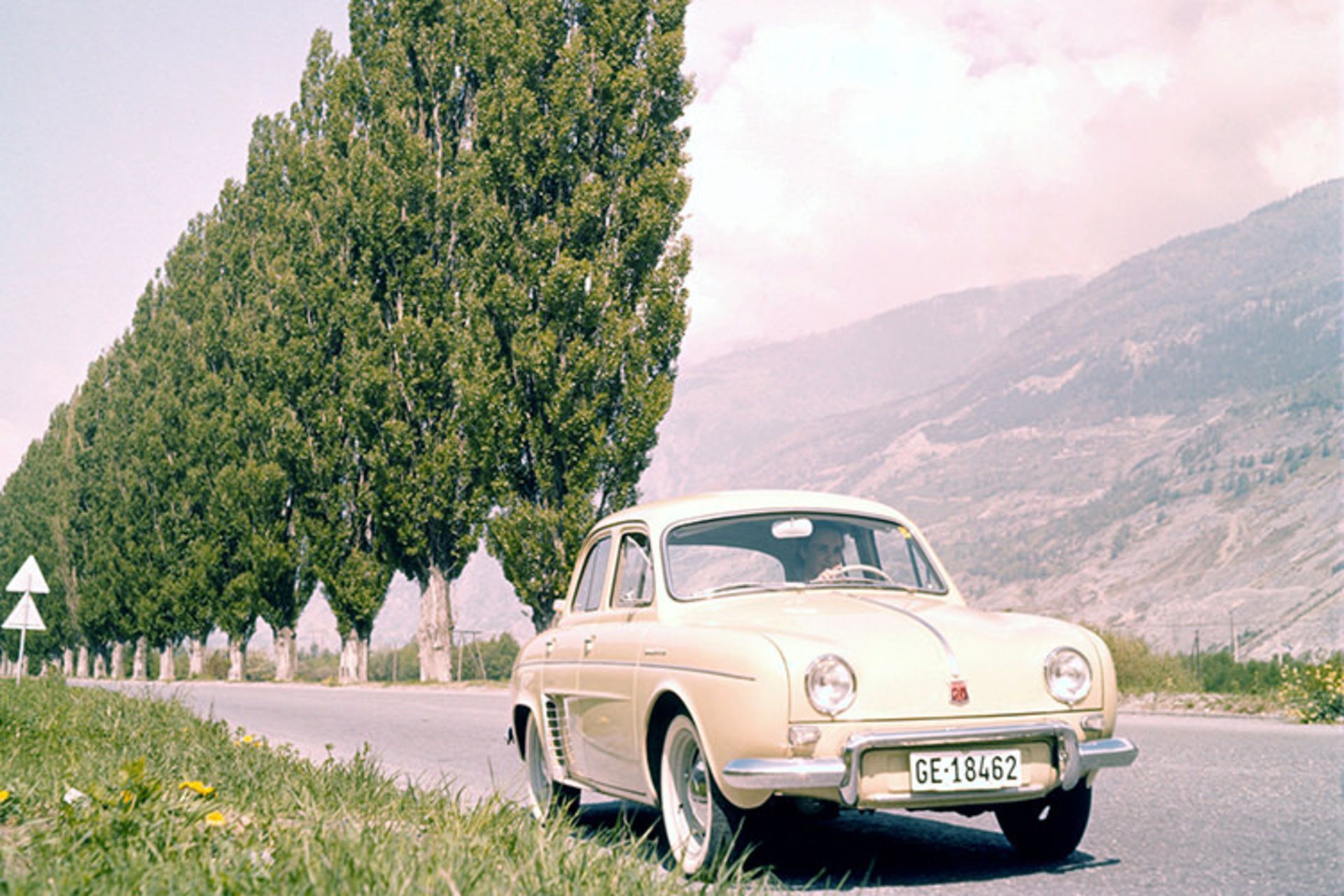 Renault Dauphine
