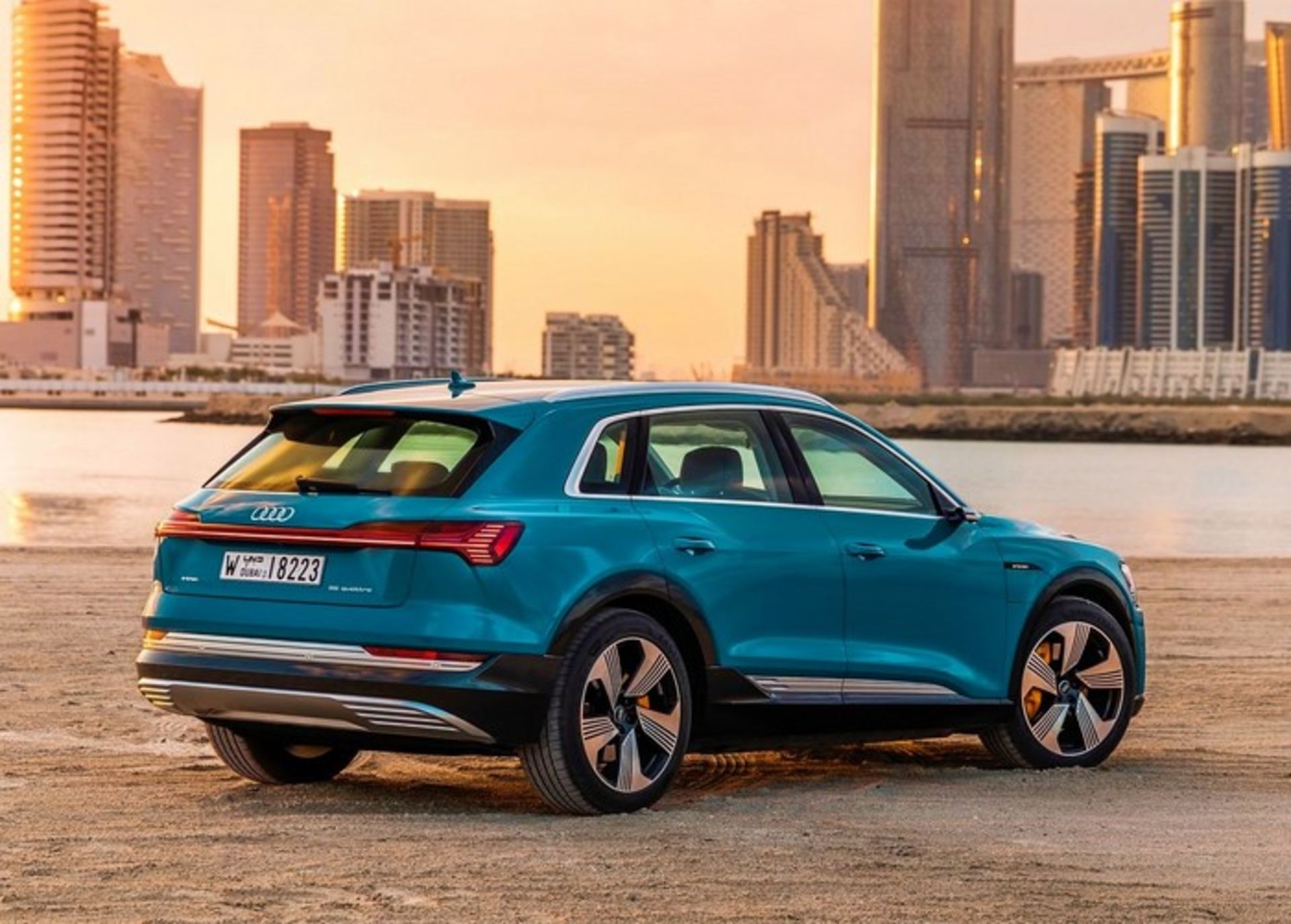 2020 AUDI e-tron